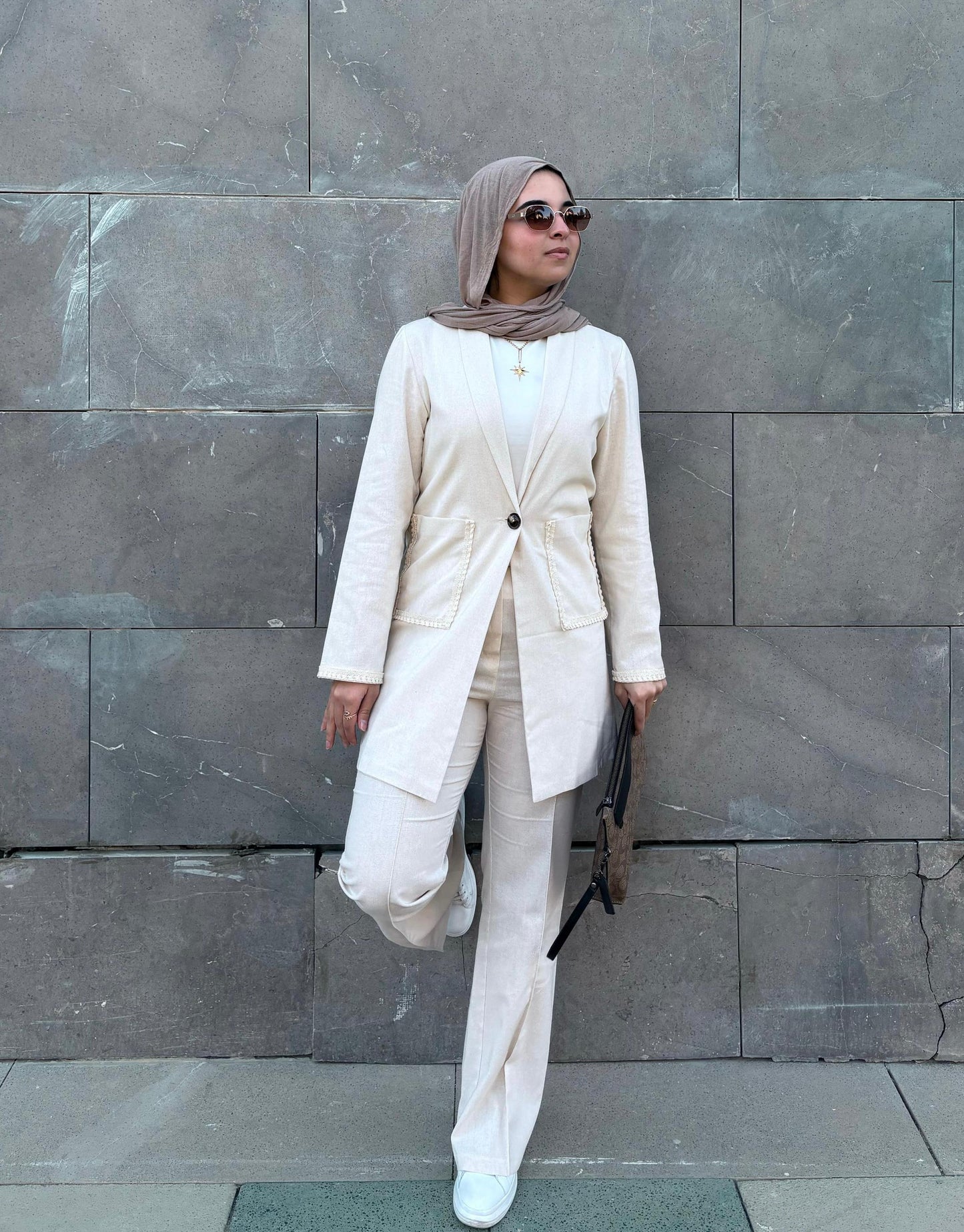 LINEN SUIT