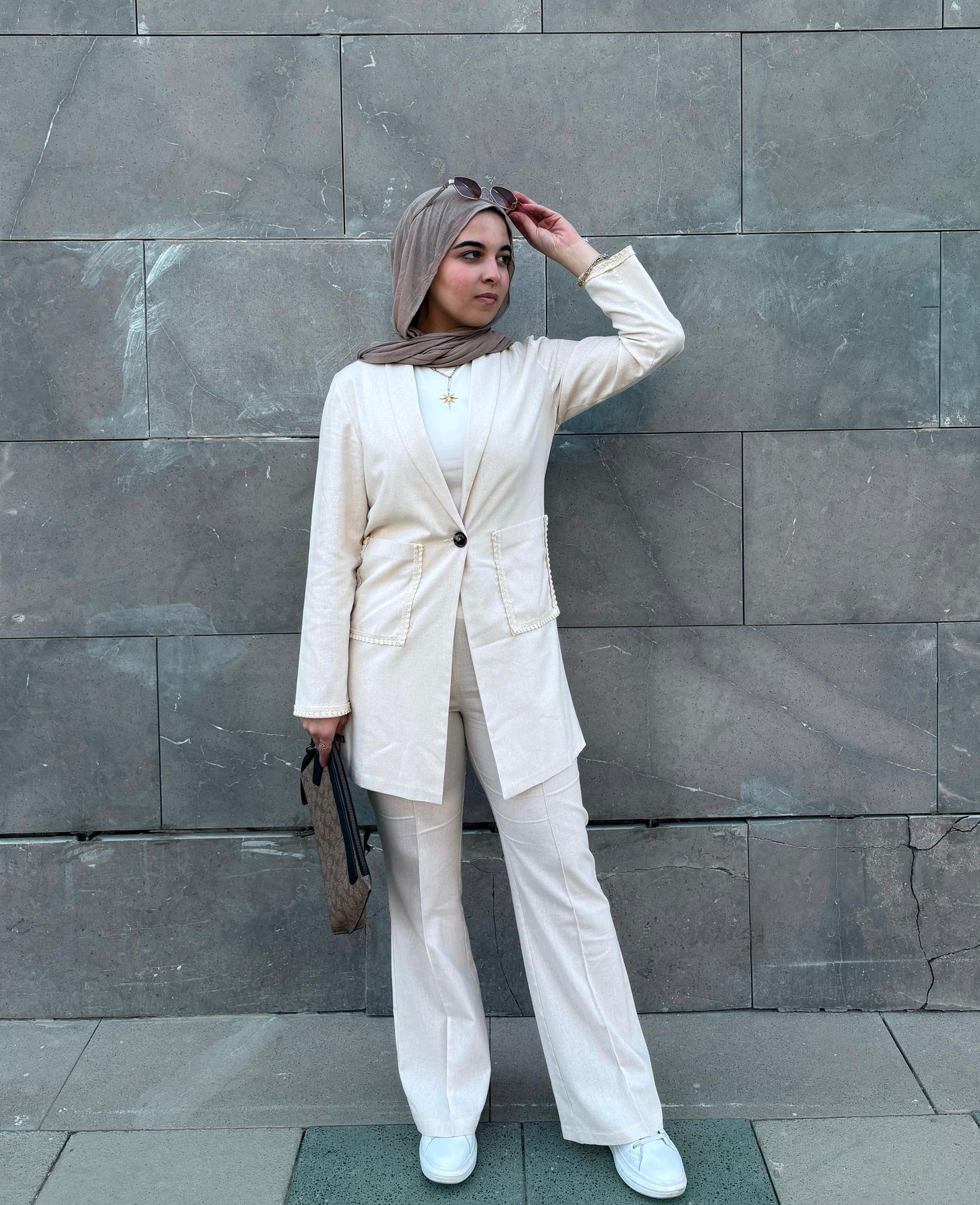 LINEN SUIT